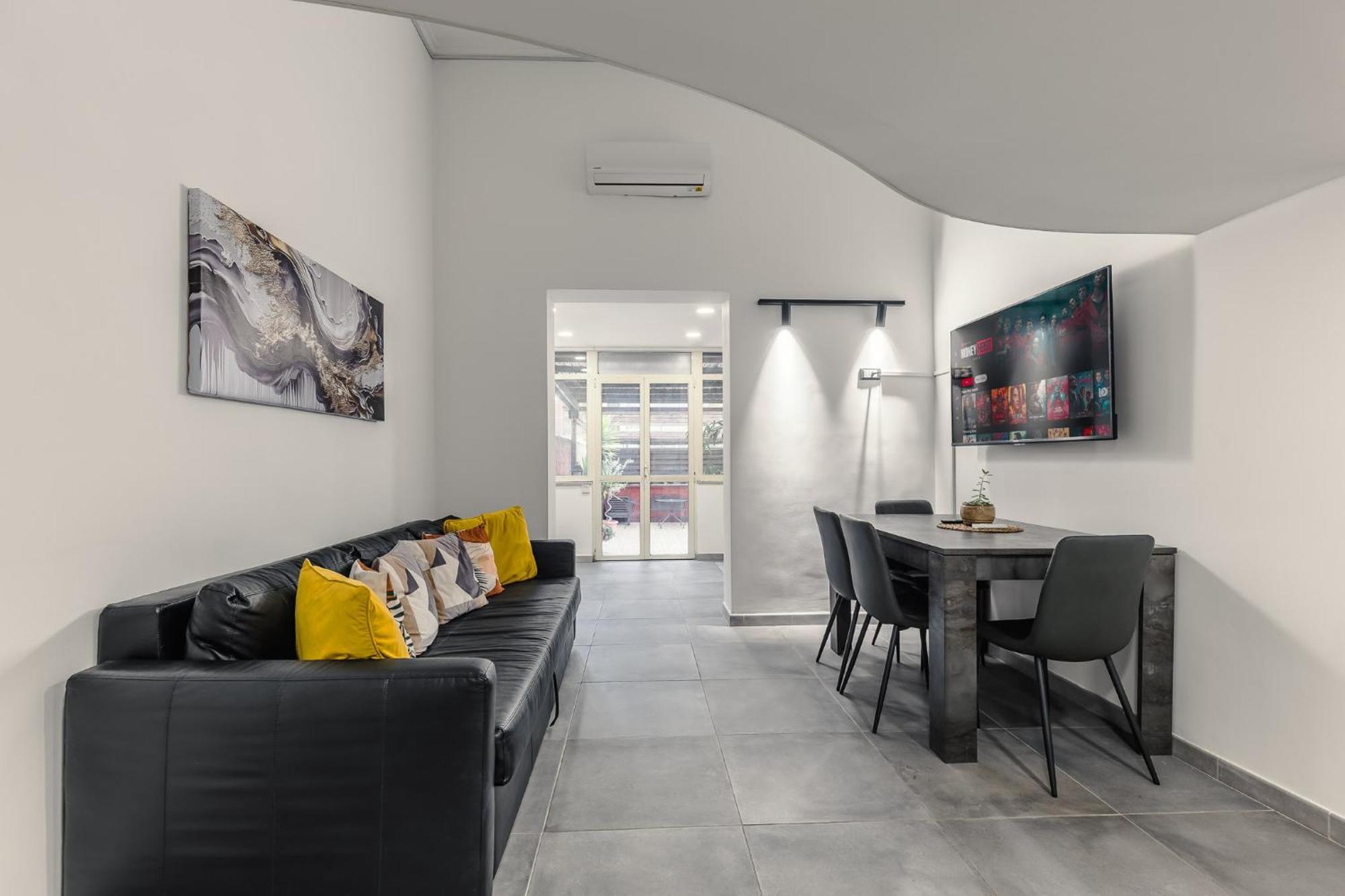 Nvmen Apartment Con Terrazza Al Colosseo — Foto 3
